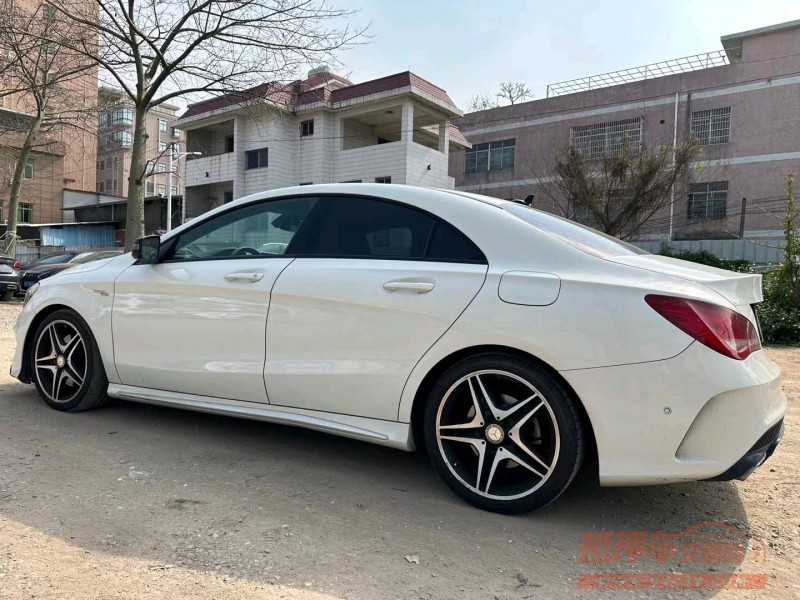 广州16年奔驰CLA4