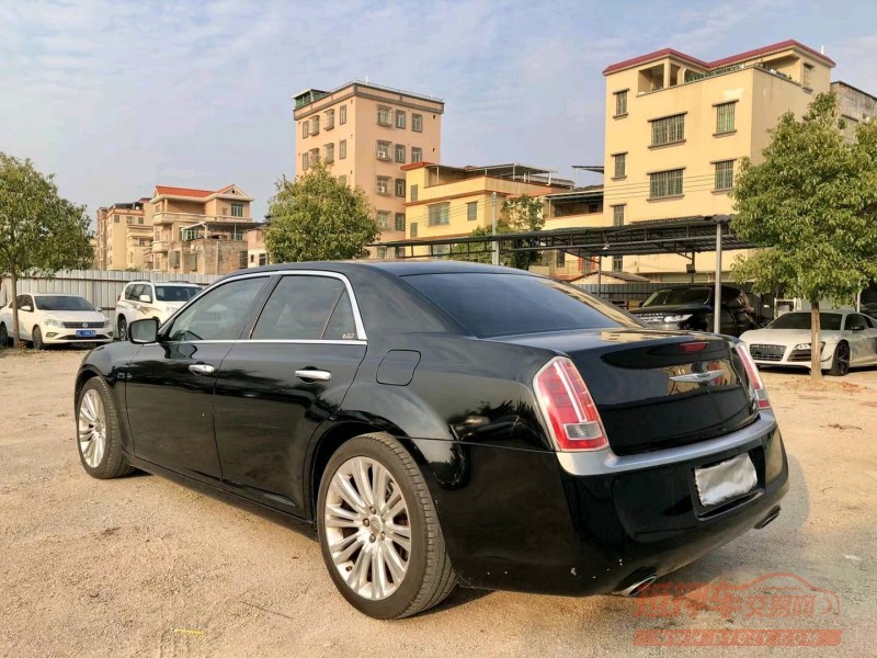 广州13年克莱斯勒300C4