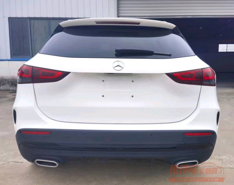 北京21年奔驰GLA1