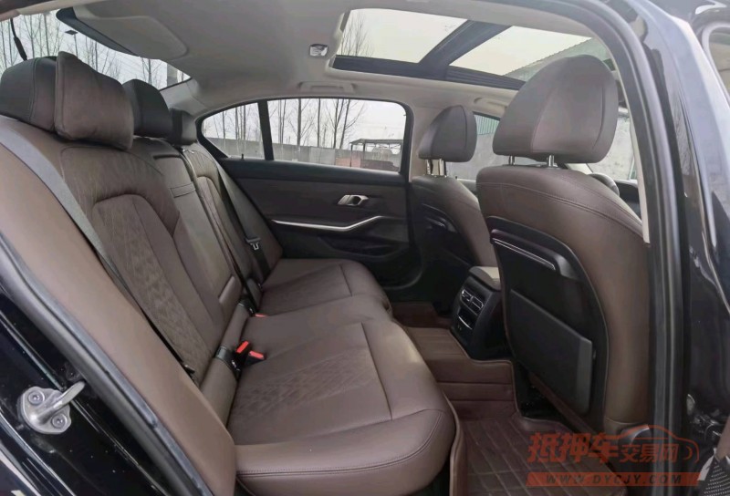 北京22年宝马3系2