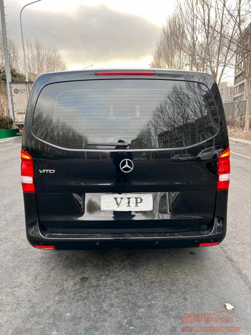 沈阳20年奔驰威霆8