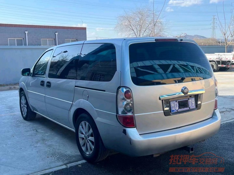 枣庄16年别克GL84