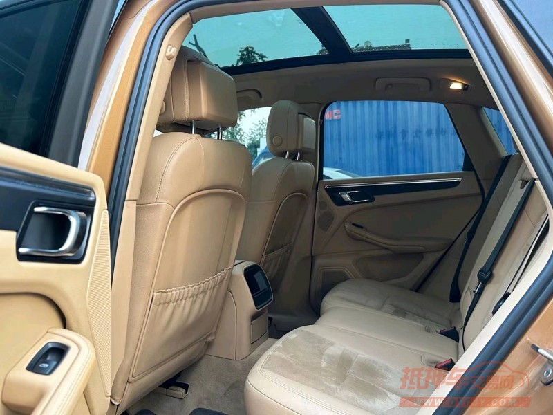 广州15年保时捷Macan4