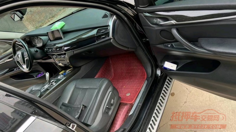 保定14年宝马X58