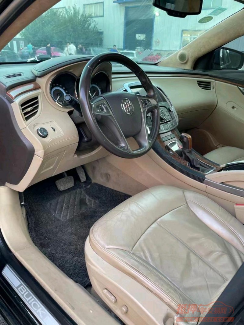 沈阳11年别克君越9