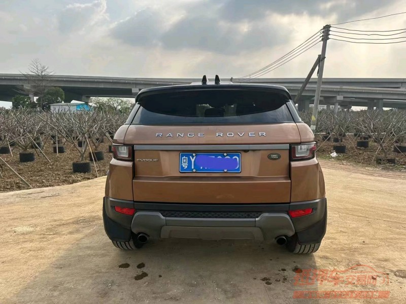 广州17年路虎极光7