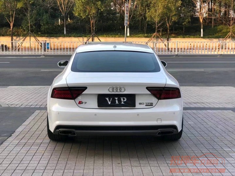嘉兴18年奥迪A7L9