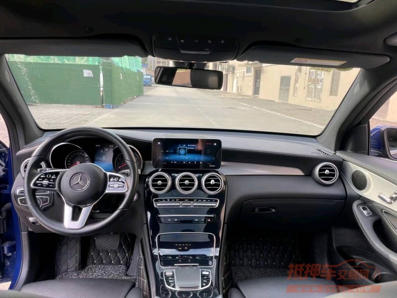 江门19年奔驰GLC6