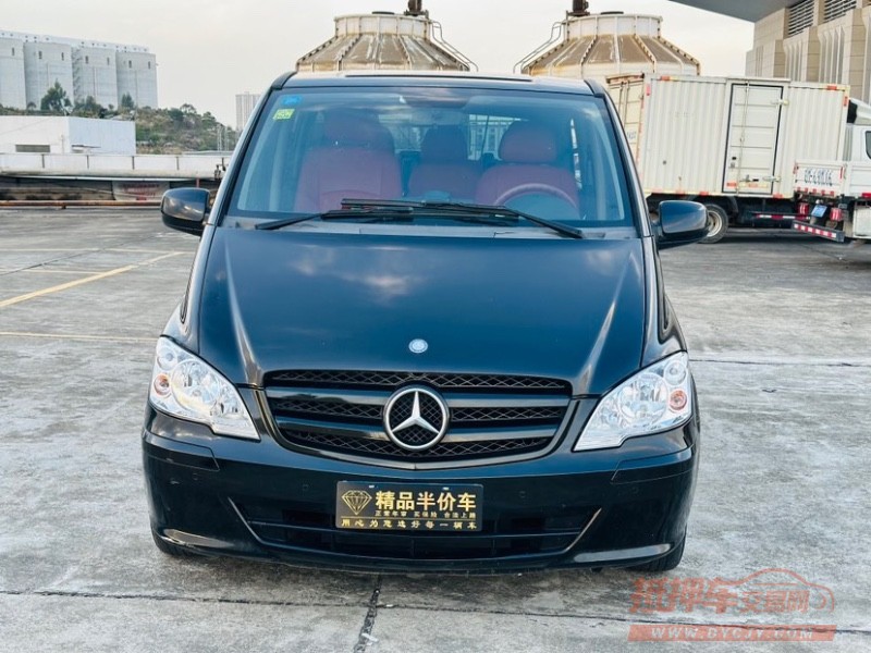 东莞14年奔驰威霆8