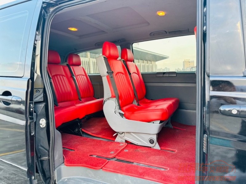 东莞14年奔驰威霆4