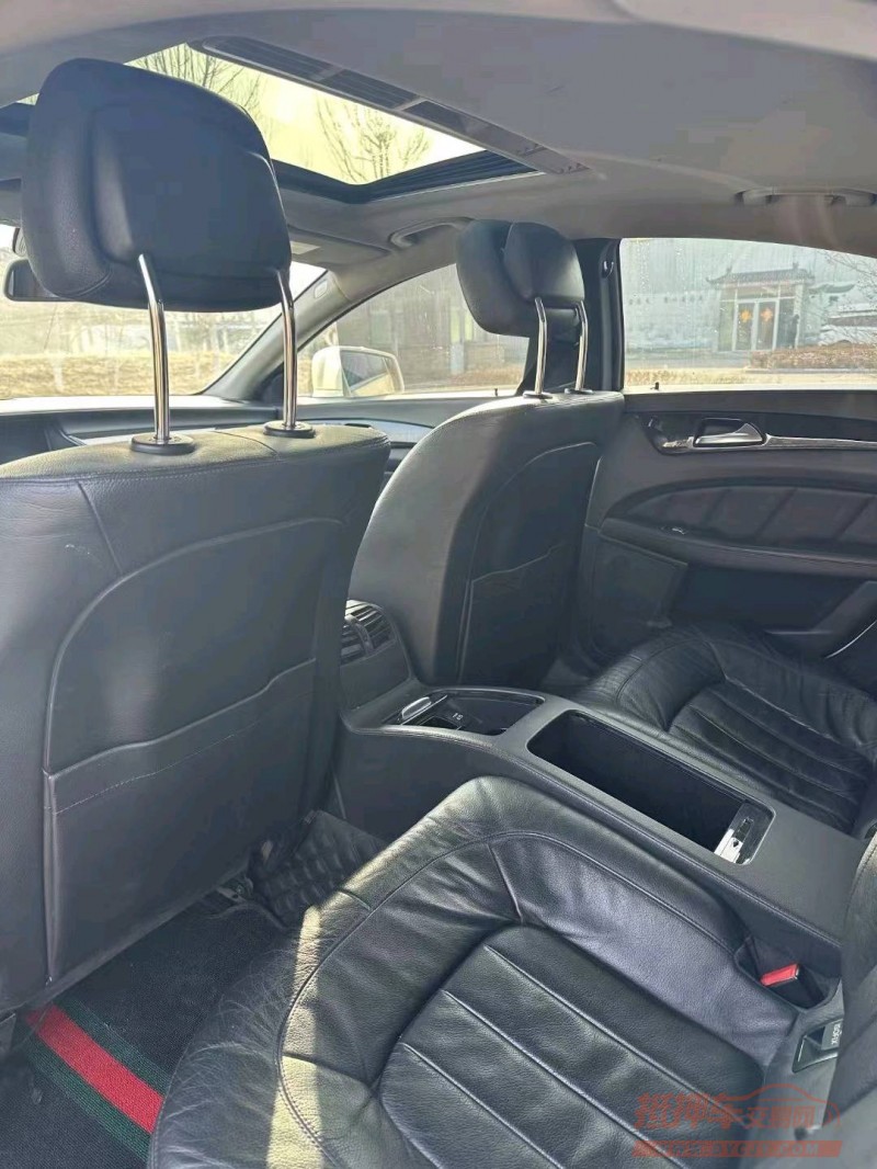 枣庄12年奔驰CLS2