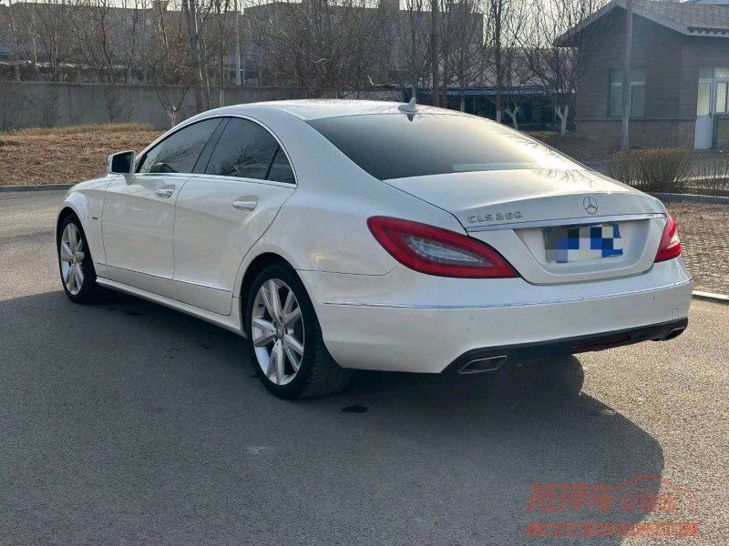 枣庄12年奔驰CLS5