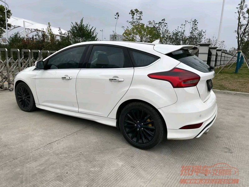 盐城17年福特福克斯1