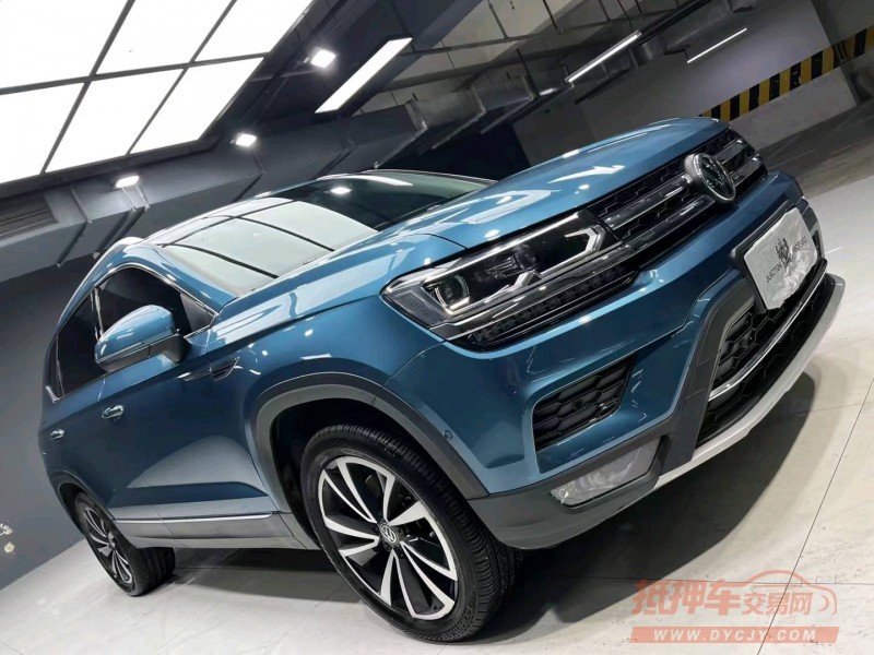 成都18年东风景逸3