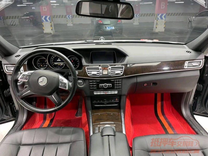 成都15年奔驰E3