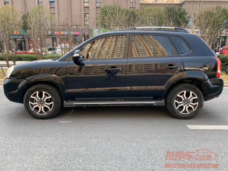 淮南13年现代途胜7