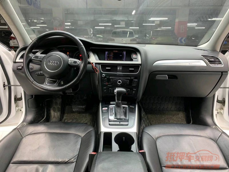 成都13年奥迪A4L6
