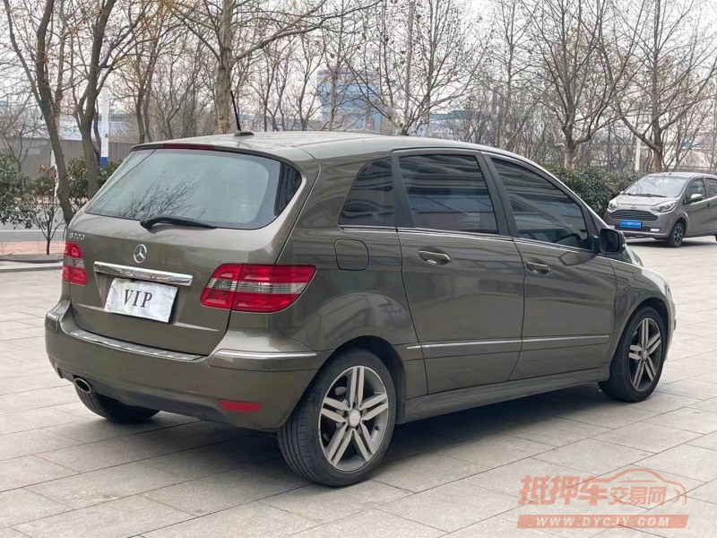 枣庄11年奔驰B5