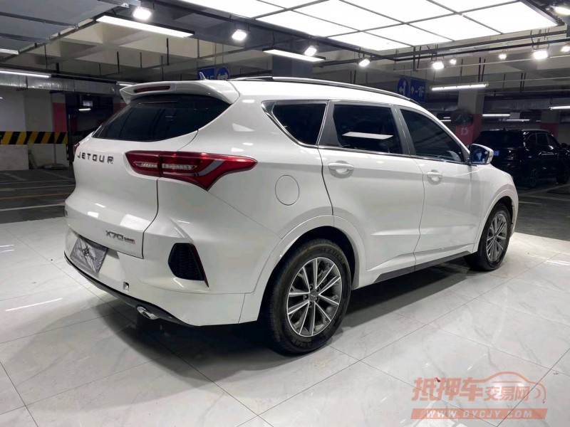 成都22年奇瑞捷途X707