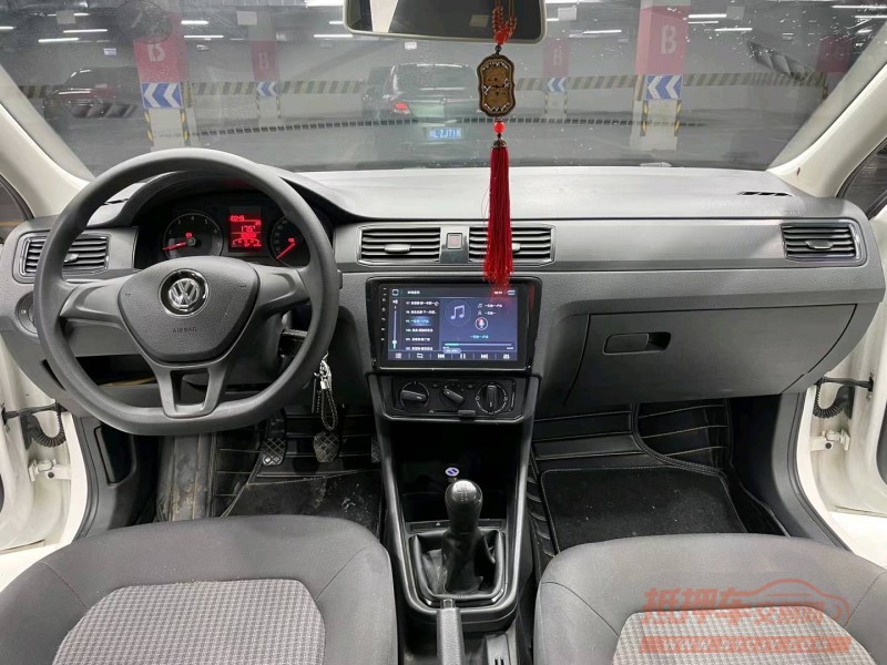 成都18年大众桑塔纳6