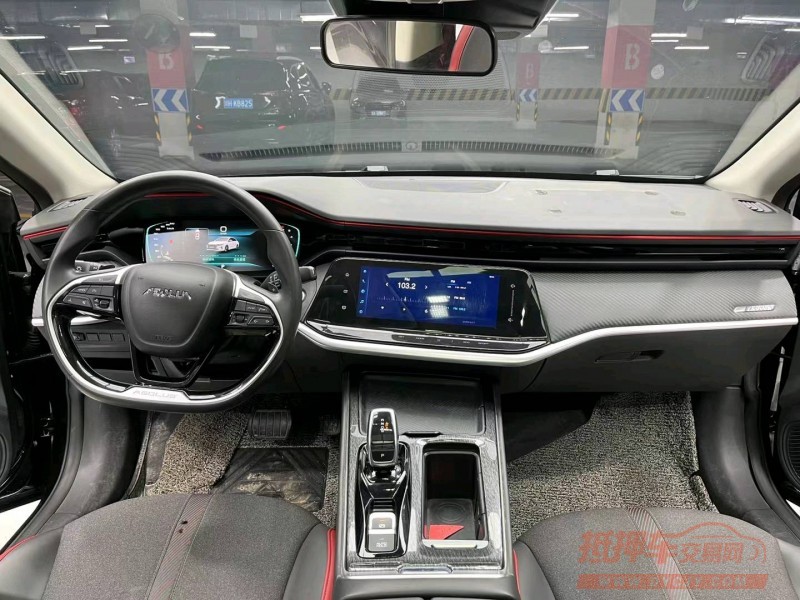 成都22年东风奕炫6