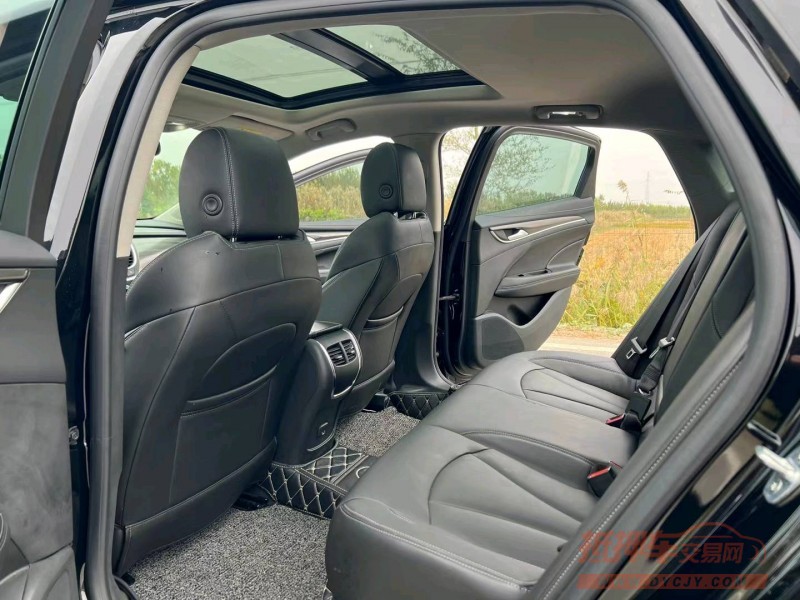 苏州21年别克君越4