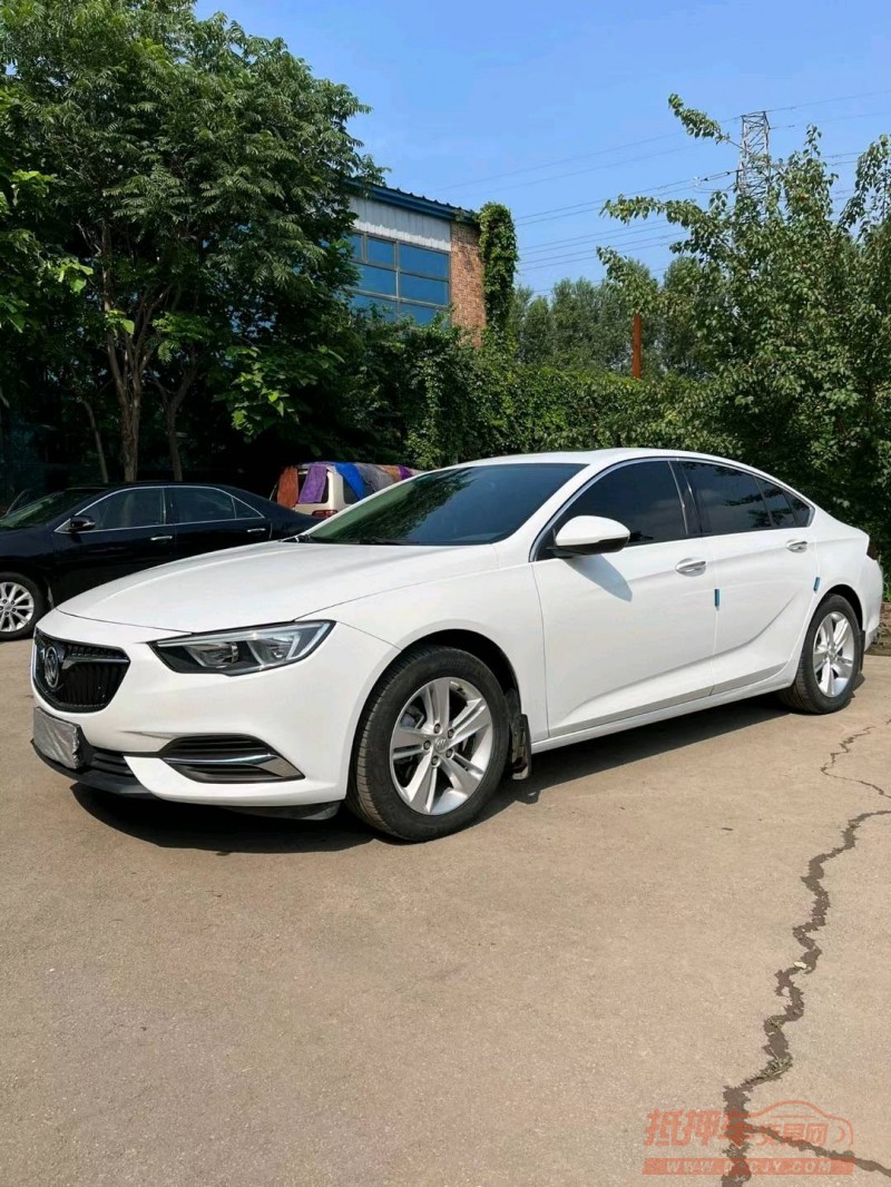 沈阳18年别克君威8