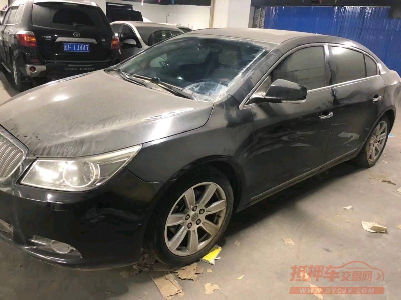 济南12年别克君越7