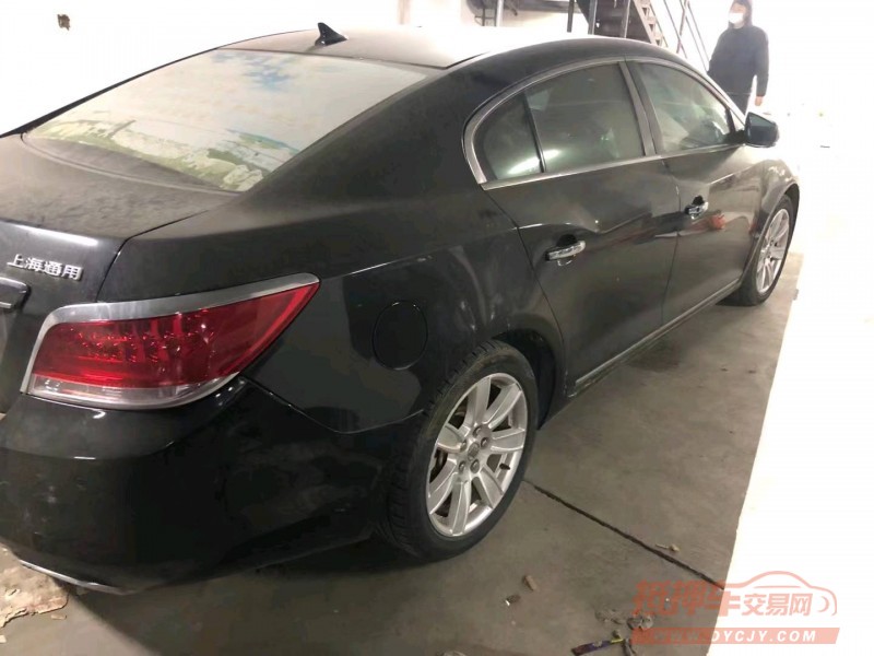 济南12年别克君越6