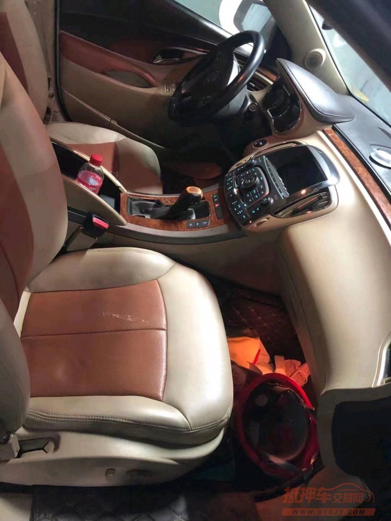 济南12年别克君越3