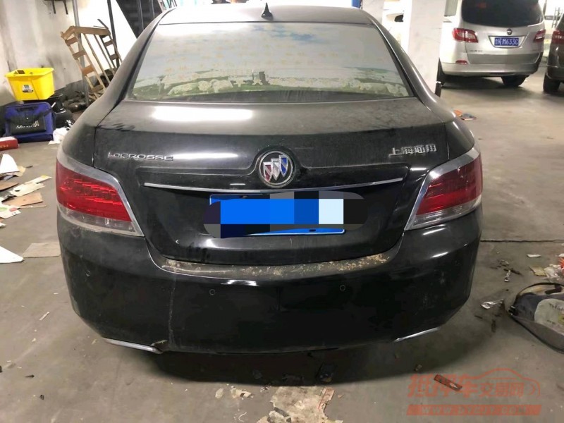 济南12年别克君越1