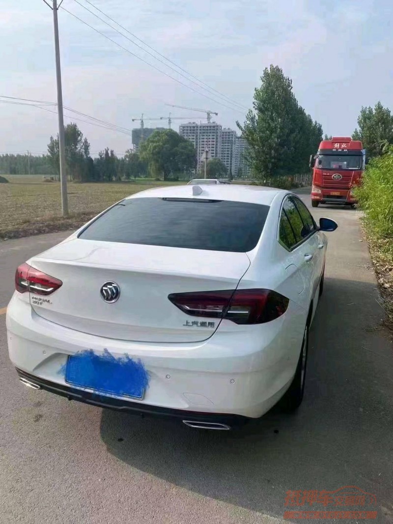 青岛19年别克君威3