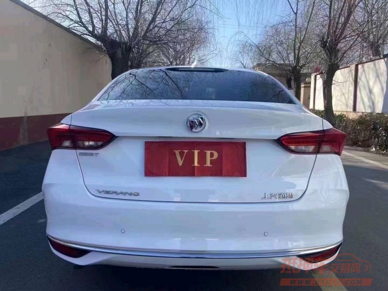 青岛23年别克威朗1