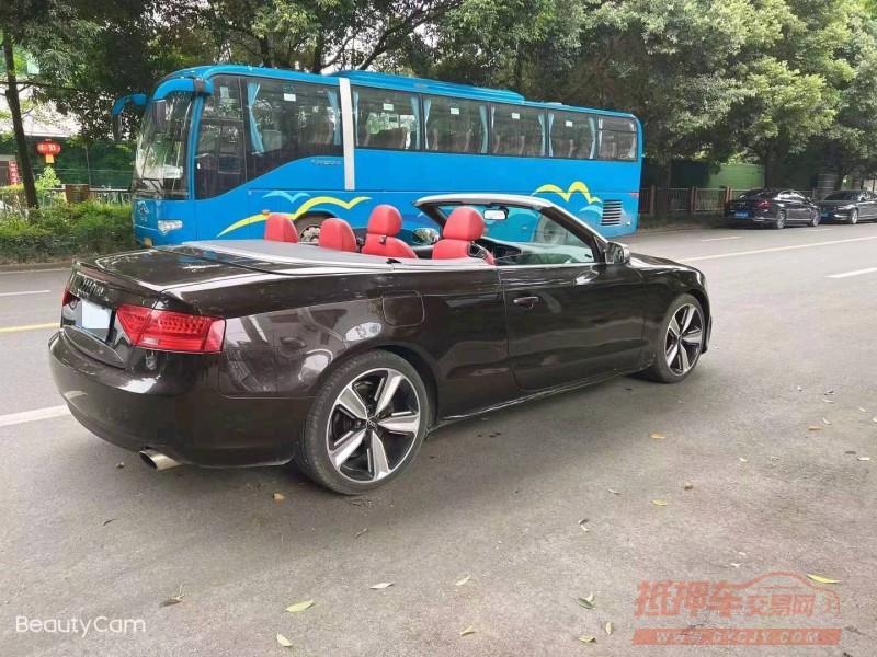 重庆13年奥迪A57