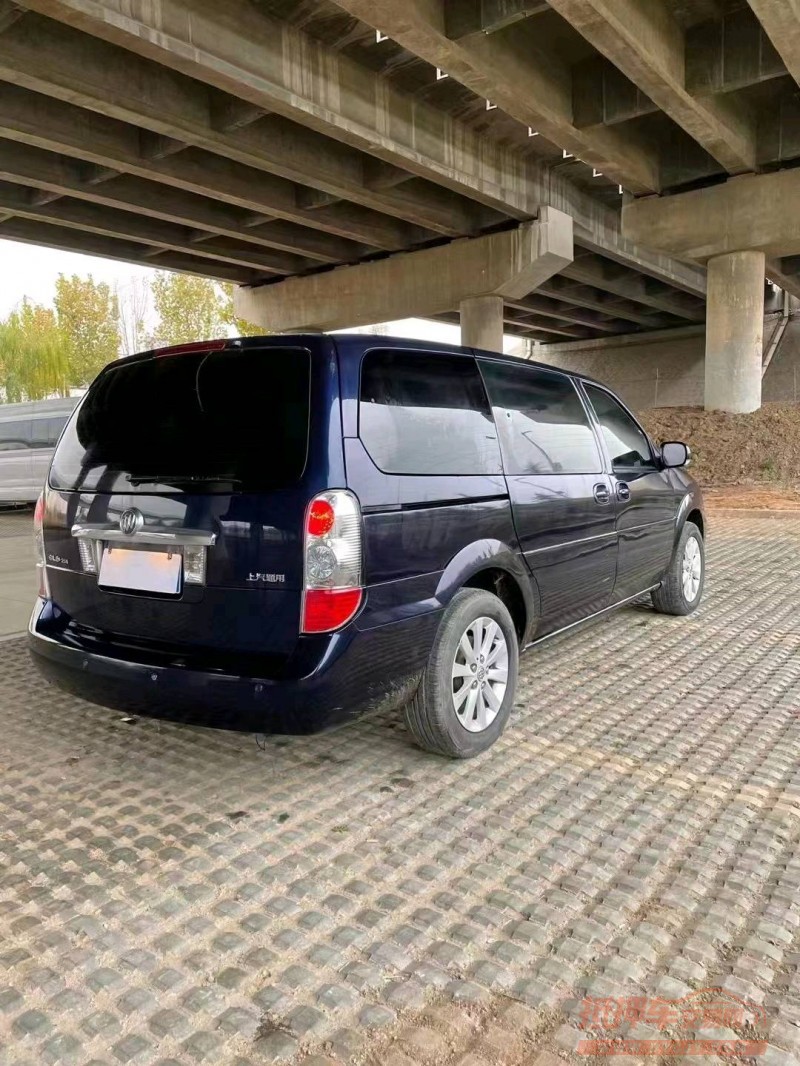 枣庄16年别克GL88