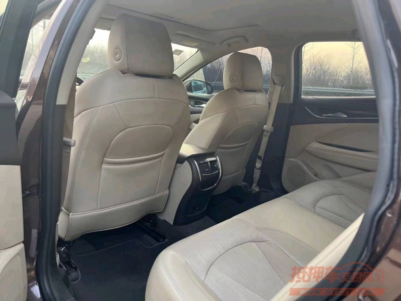 徐州16年别克君越7