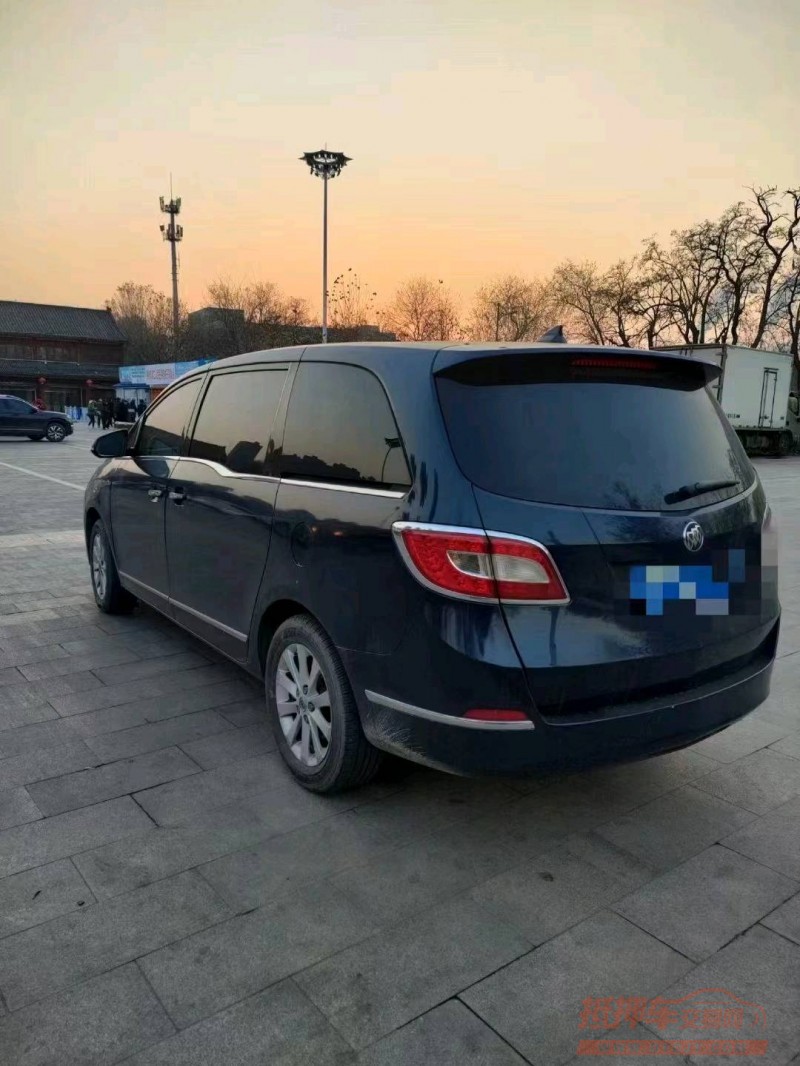 东营13年别克GL87