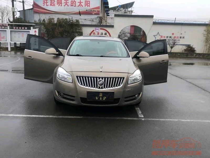 徐州11年别克君威1