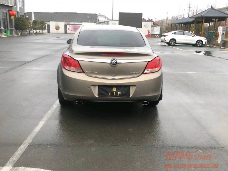 徐州11年别克君威9