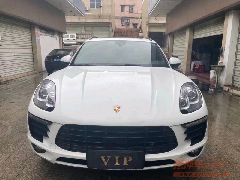 珠海18年保时捷Macan1