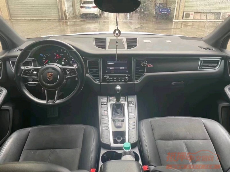 珠海18年保时捷Macan6