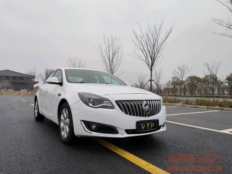 徐州14年别克君威8