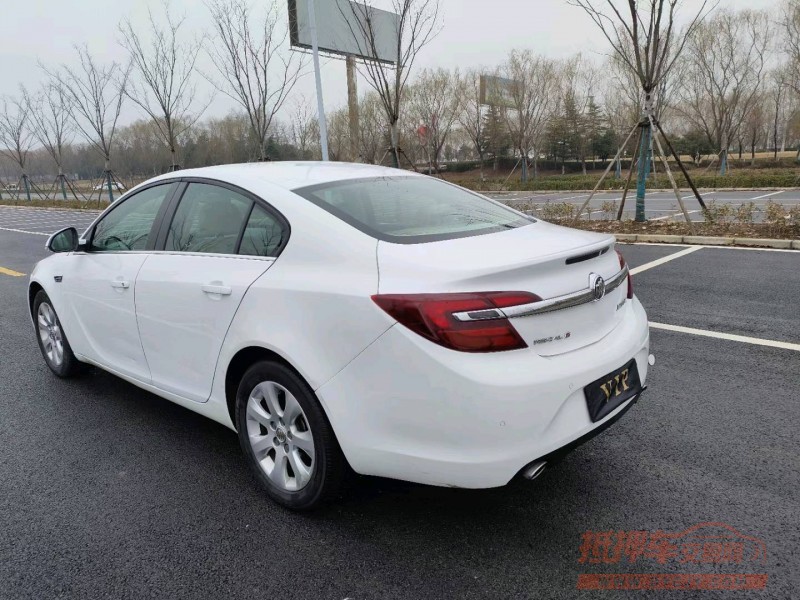 徐州14年别克君威7