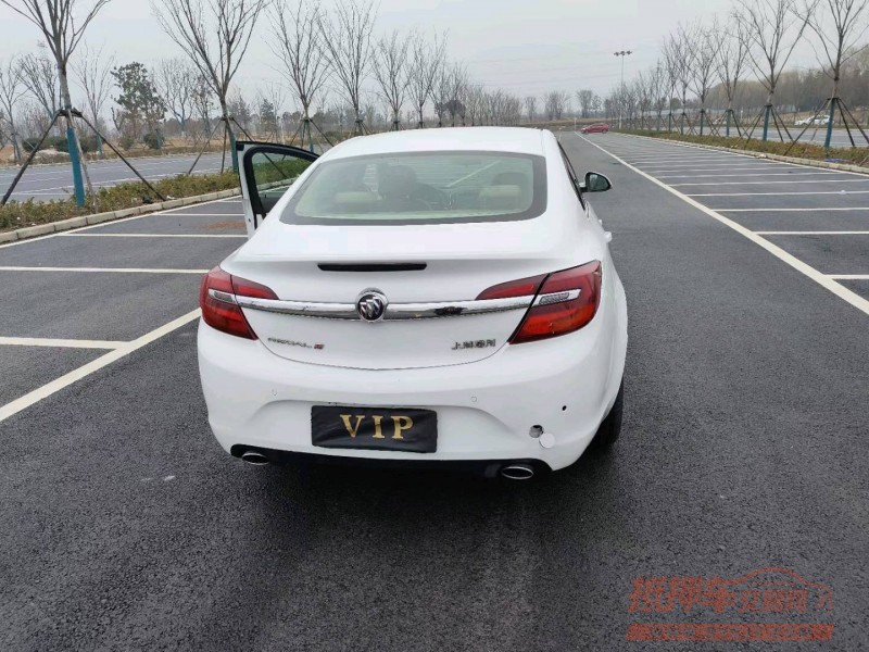 徐州14年别克君威1