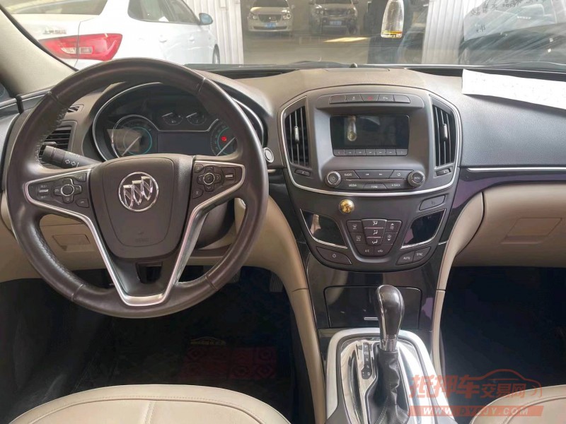 石家庄15年别克君威8