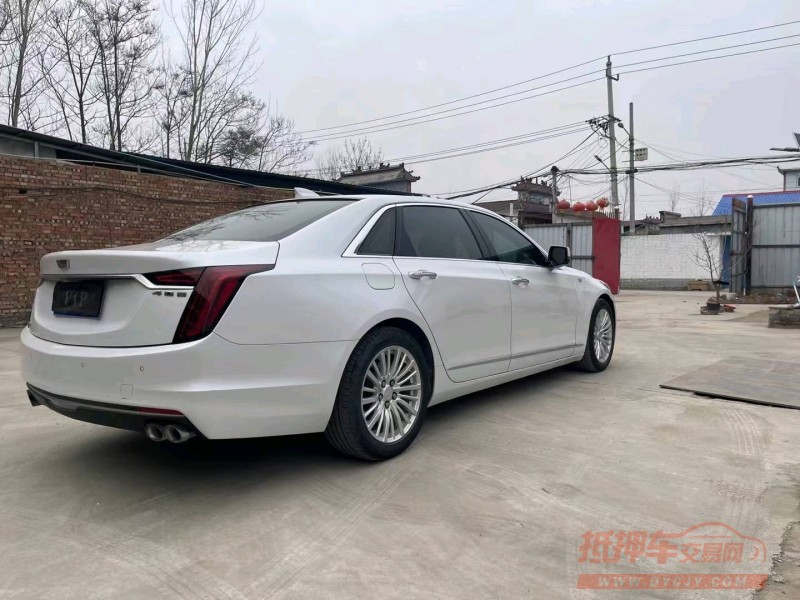 邯郸19年凯迪拉克CT68