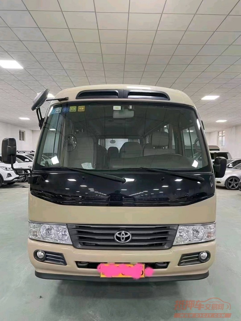 廊坊16年丰田考斯特1