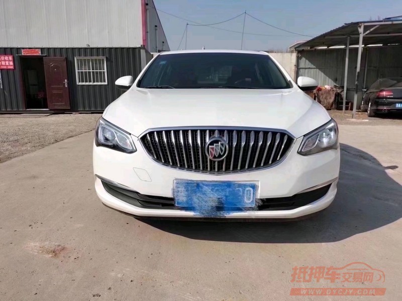 青岛16年别克威朗1