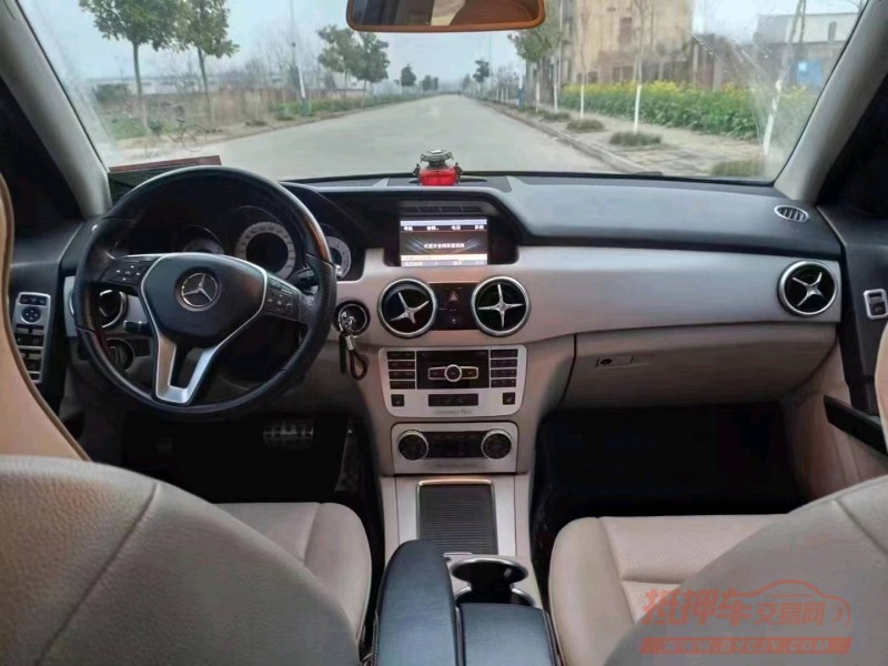 宜昌14年奔驰GLK5