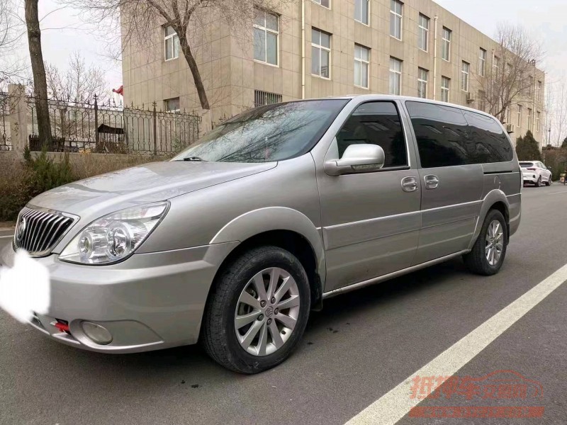 枣庄17年别克GL88